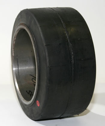 SU 10 X 5 X 6.5-SF-R, Rubber Drive Tire - Smooth Flat