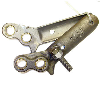 BG 805-621, Handle Bracket (Pair) Replaced by 805-621-M NO LONGER AVAILABLE