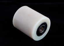 WR 204/210-A, Load Roller Assembly, Nylon W/