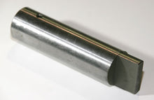 YL 5059845-00, SHAFT