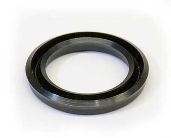 PU B-1-32, LIFT RAM U-CUP